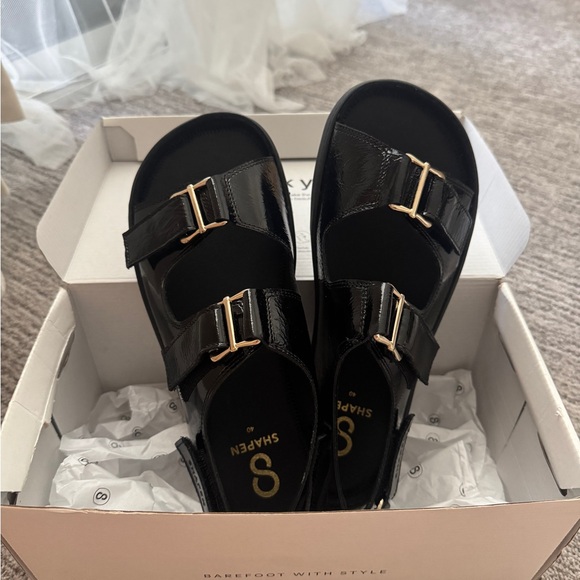 SHAPEN Barefoot Black Sandals with Gold Buckles - NEVER WORN - Picture 2 of 7